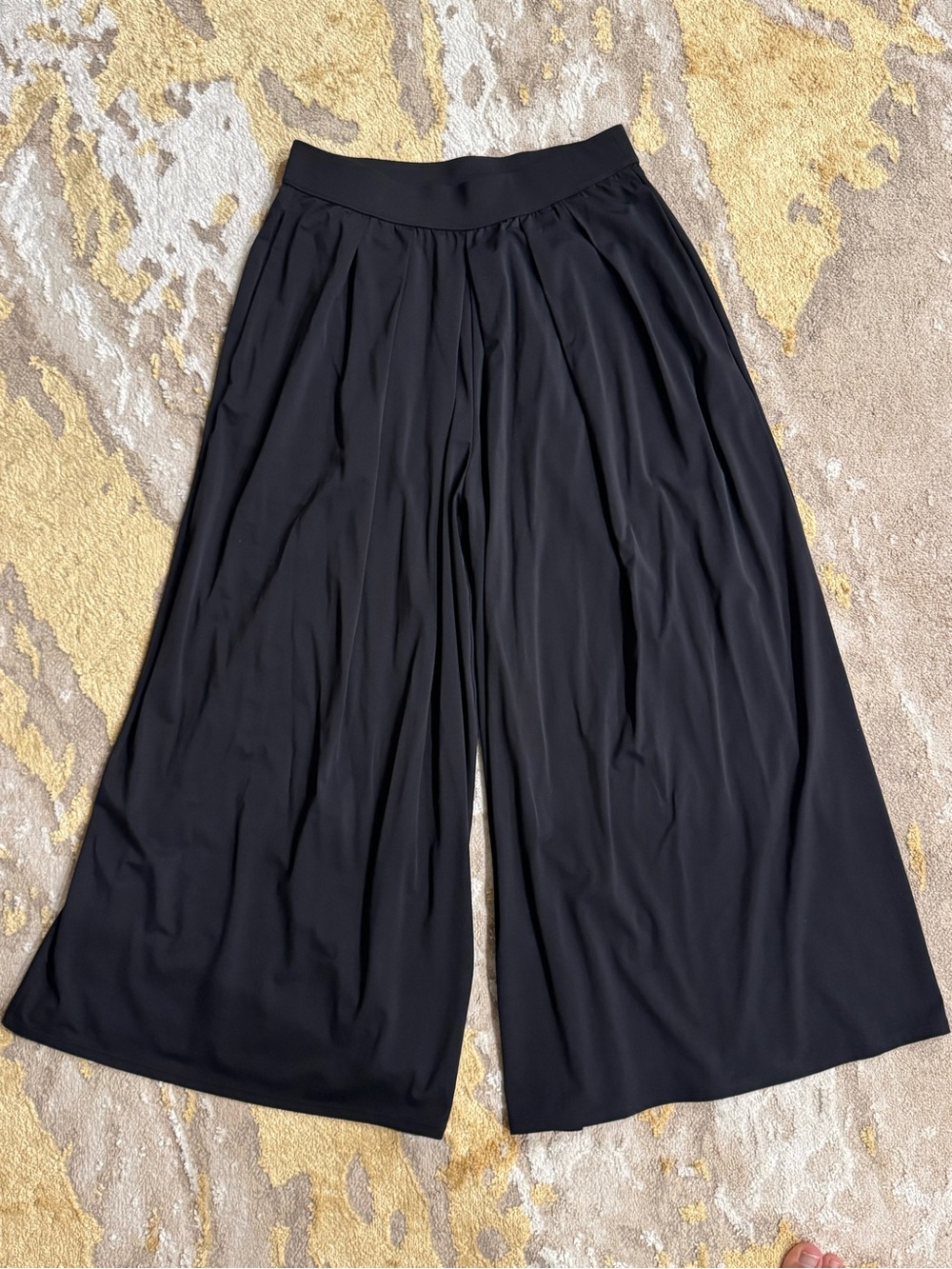 New Balance Wide-Leg Black Ponte Culotte Pants
